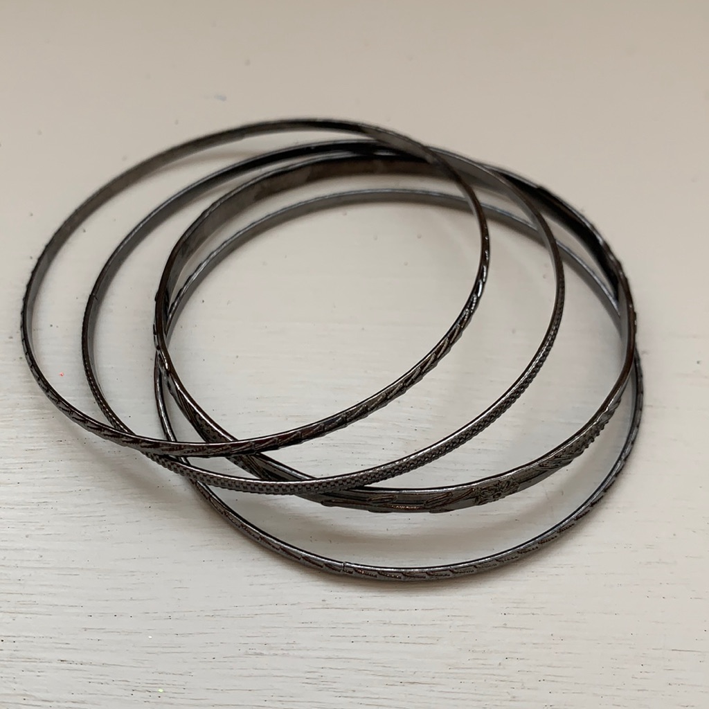 Dark Silver Bangle Set